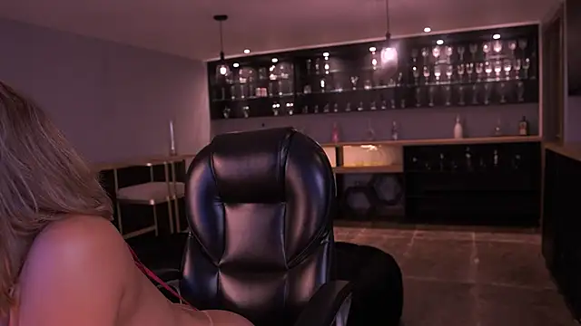 KylaMorrison Live XXX Chat