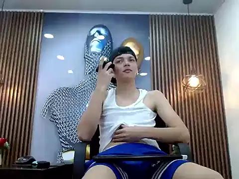 Živý XXX chat AlejoBussnek
