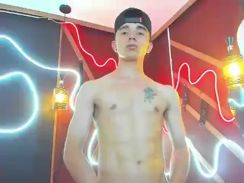 XXX chat uživo modela MaximumSteel_