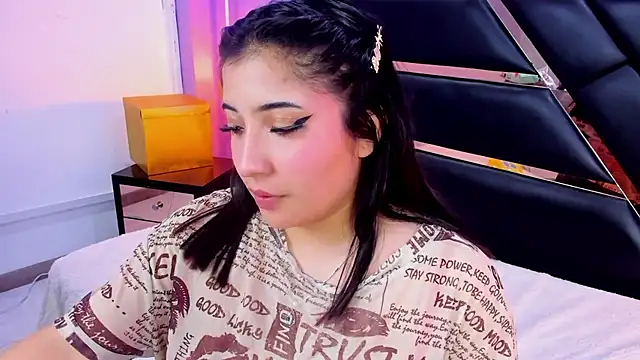 دردشة Emma_monserrat الجنسية المباشرة