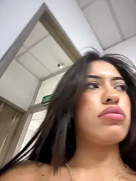 MystiqueXXX Live XXX-Chat
