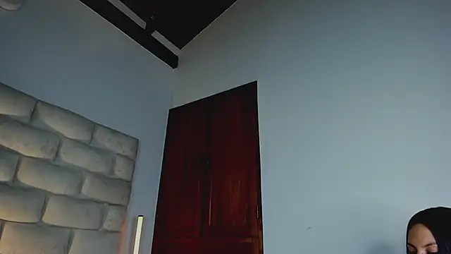 HollyGrey_ 现场XXX聊天