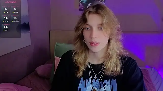 دردشة Emily_Cartex الجنسية المباشرة