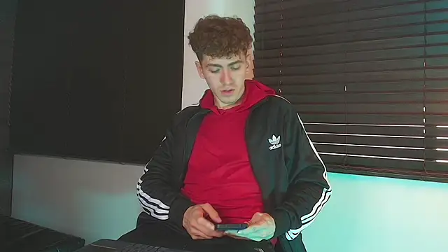Tyler_Mcrey Live XXX-Chat