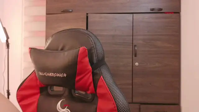 Živý XXX chat selene_red_