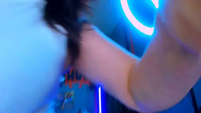AnaMills Chat XXX live