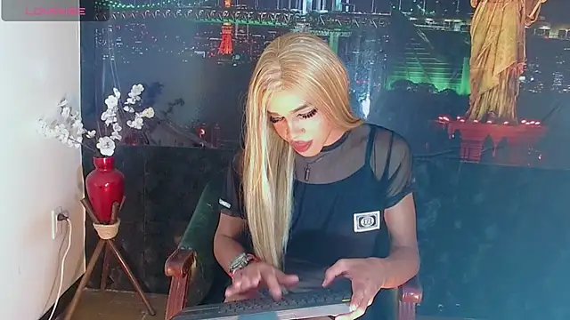 Tait_ Live XXX Chat