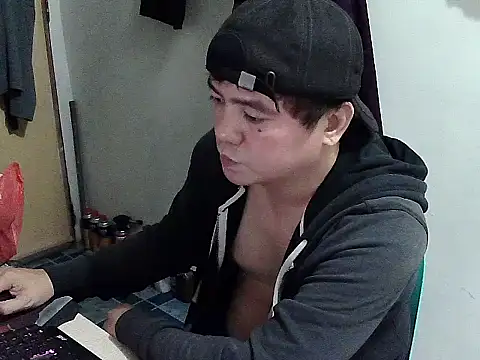 hotboyrider Chat XXX in diretta