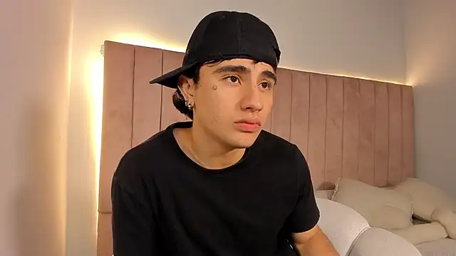 Zack_Bellmont1 라이브 XXX 채팅
