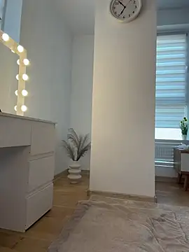 Katty_Pery Adlı Modelin Canlı XXX Sohbeti