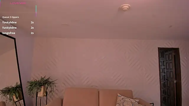 Chatroom XXX en direct de KateSunder