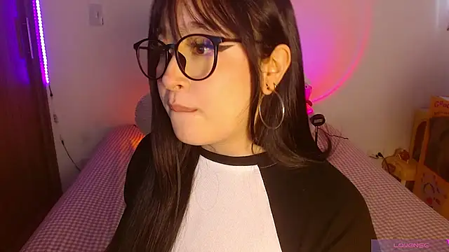 צ'אט XXX בשידור חי של Oliviargf