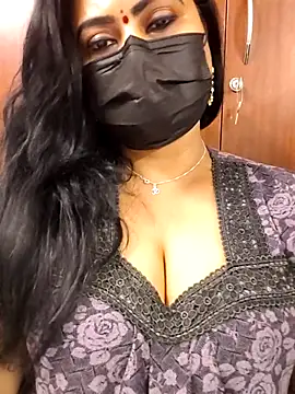 Anushka_flower Chat XXX live
