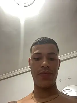 hamzel23 – Naživo XXX chat