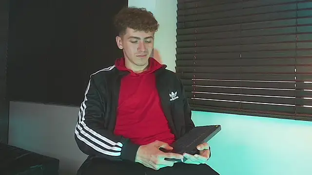 Chat XXX Live Tyler_Mcrey