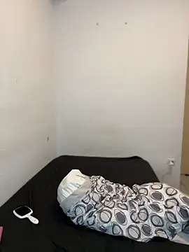 Živý XXX chat NeEdnaBradley