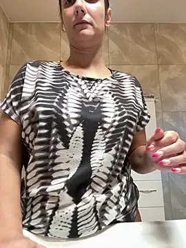 Chat +18 de jennifer11772 ao vivo
