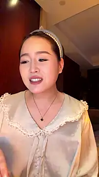 Chat XXX Live momoli60