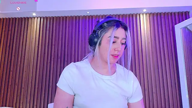 แชท XXX สดของ GabyRose9