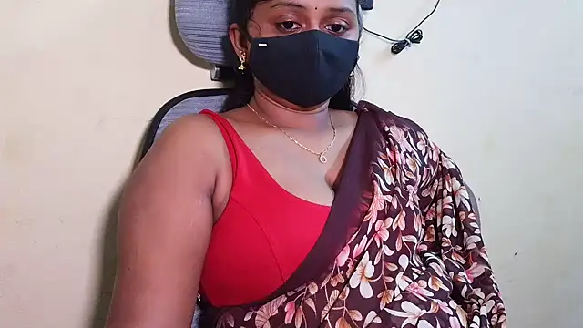 Pavani-Darling's Live XXX Chat
