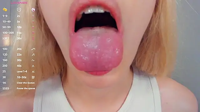 Chat XXX en directo de Barbiebloom
