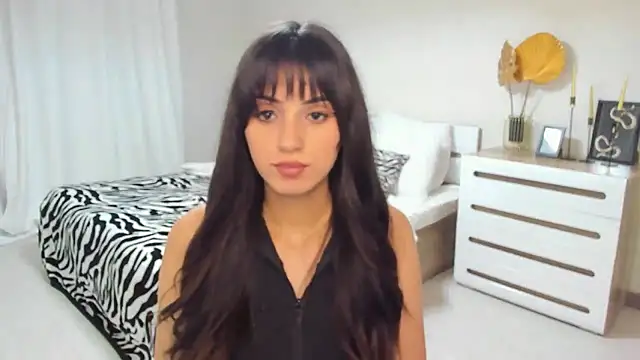 دردشة Jasmine_Stewart الجنسية المباشرة
