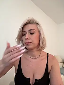 clara_k Live XXX-Chat