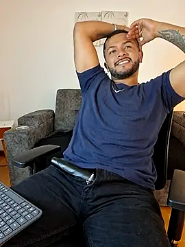 BrunoSilva_ élő XXX-chatje