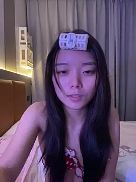 XXX chat uživo modela puting_