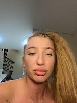 RollingGirls Show Webcam