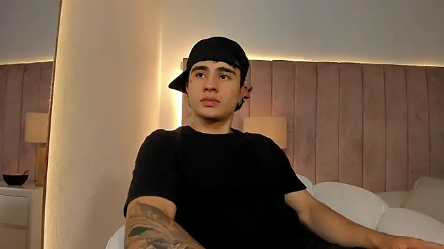 Zack_Bellmont1's Live XXX Chat