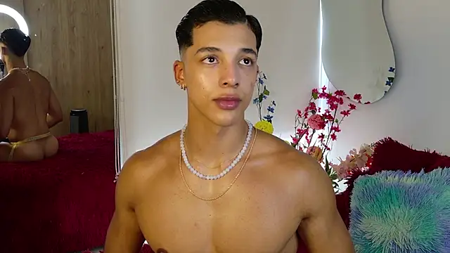 Онлайн чат XXX Troye_Williams