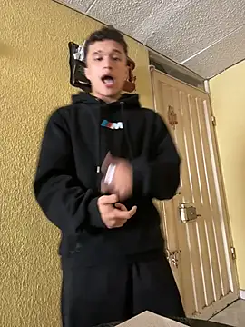 Dominik_SouzaのライブXXXチャット
