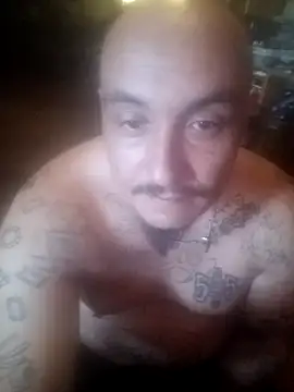 Dick4yourholesのライブXXXチャット