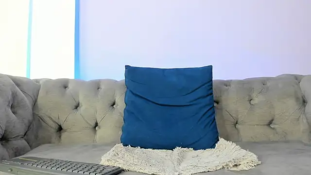 milo_cruz_ Adlı Modelin Canlı XXX Sohbeti