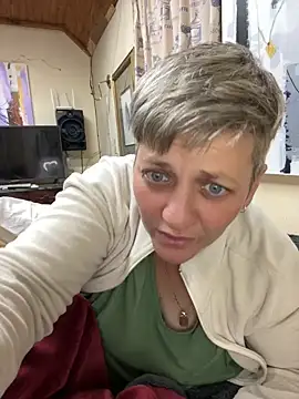 blueiceeyes' Live XXX Chat