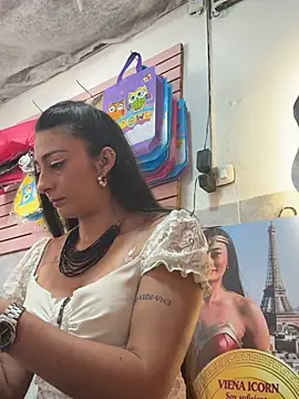 IsabellaMariet 라이브 XXX 채팅