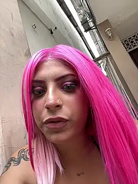 GiaRedd Chat XXX live