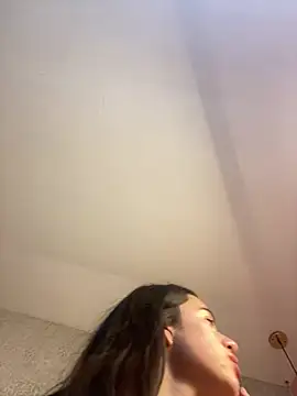 aly_16n Live XXX chat