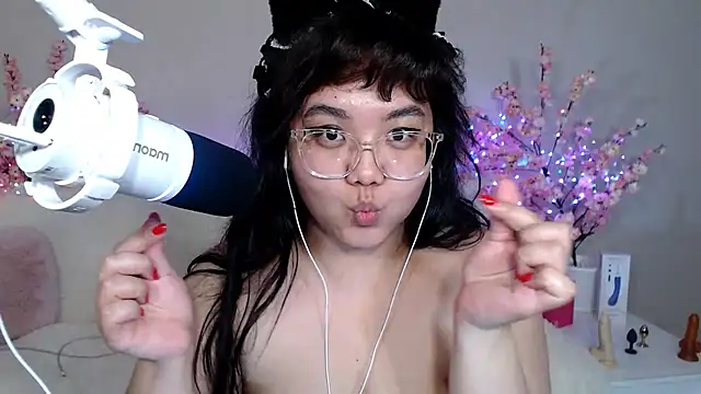Moertomlly's Live XXX Chat