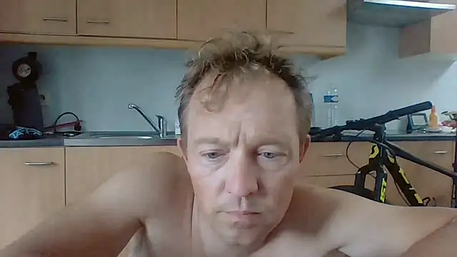 XXX chat uživo modela bertolini