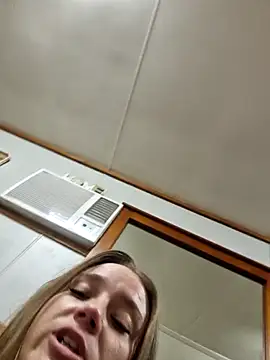 Off_the_Lesh's Live XXX Chat