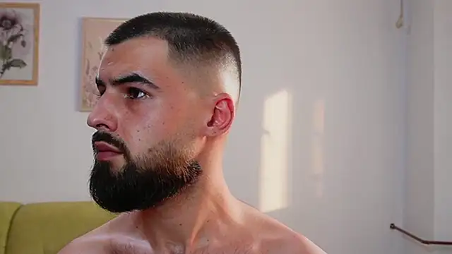 HairyRobxxx Live XXX-chat