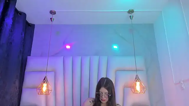AngelaaCute_'s Live XXX Chat