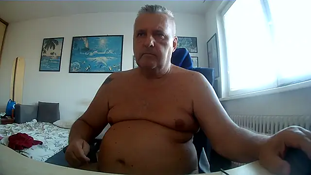 Robert_SK1's Live XXX Chat