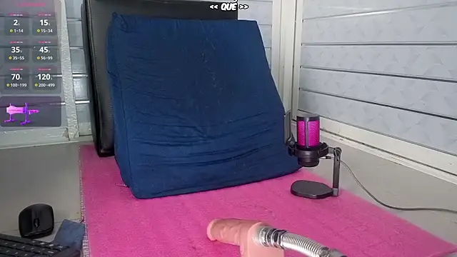 XXX chat uživo modela Yivi_3