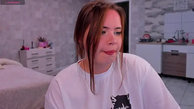 AngelinaRena Chat XXX live