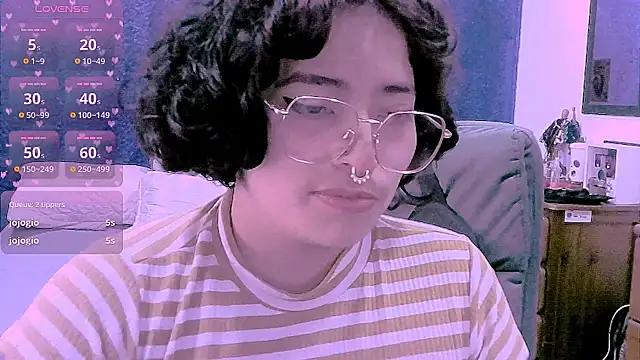 NinaYellow – Naživo XXX chat