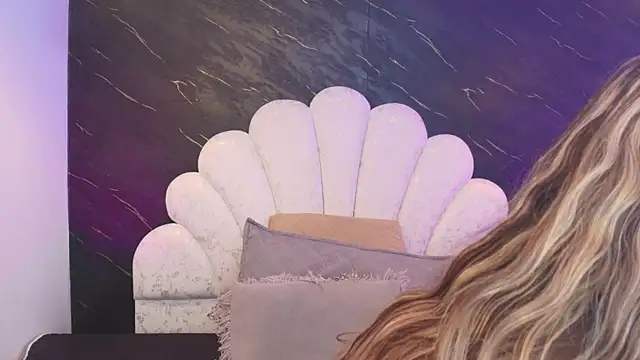 دردشة _MiaBrown_ الجنسية المباشرة