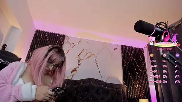 Онлайн чат XXX devlin_violett